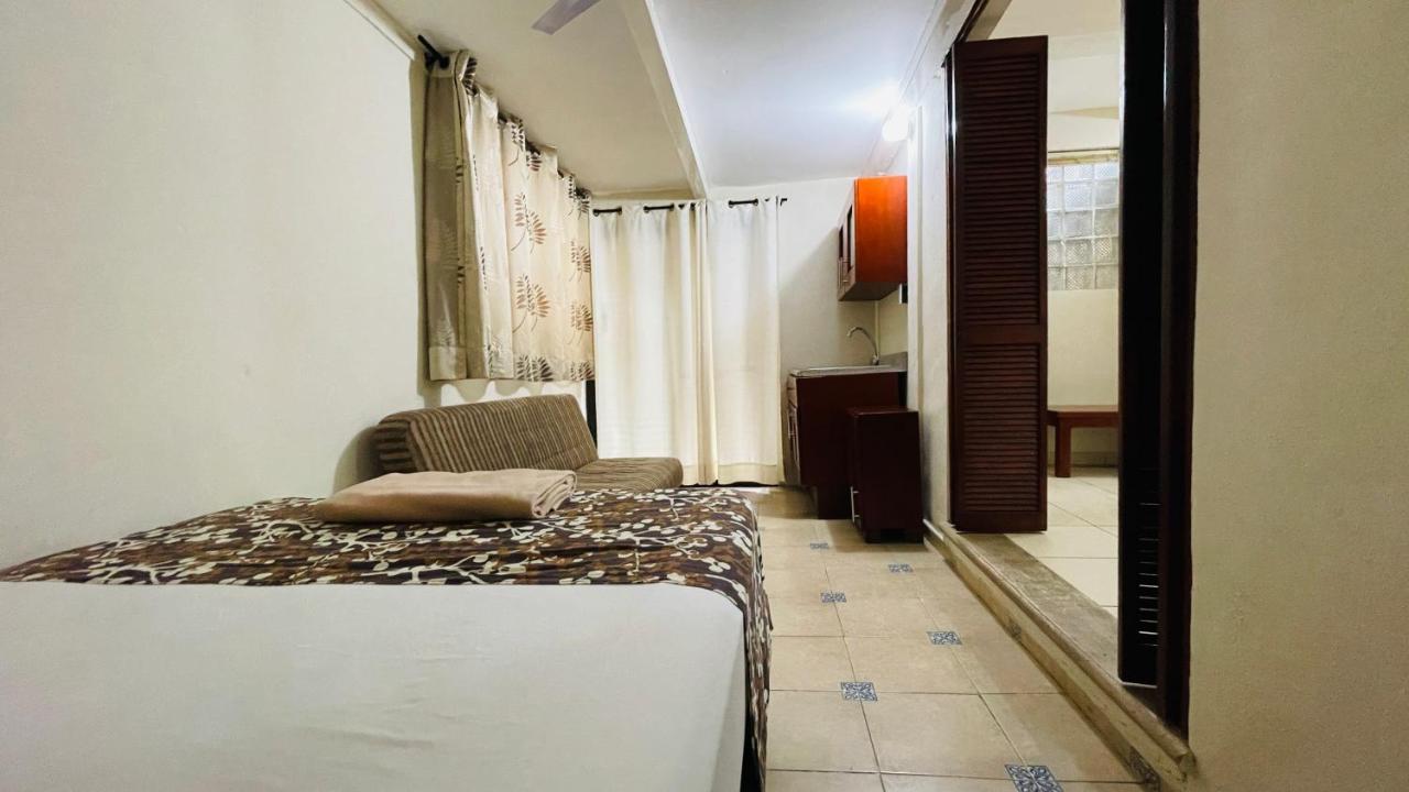 Hotel B&B - 5Th Avenue Playa del Carmen Zewnętrze zdjęcie A room at the hotel