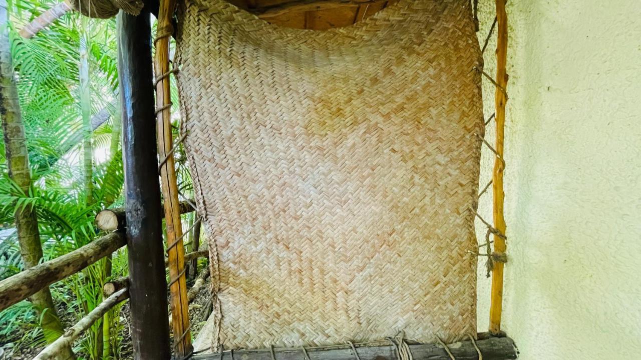 Hotel B&B - 5Th Avenue Playa del Carmen Zewnętrze zdjęcie A woven mat