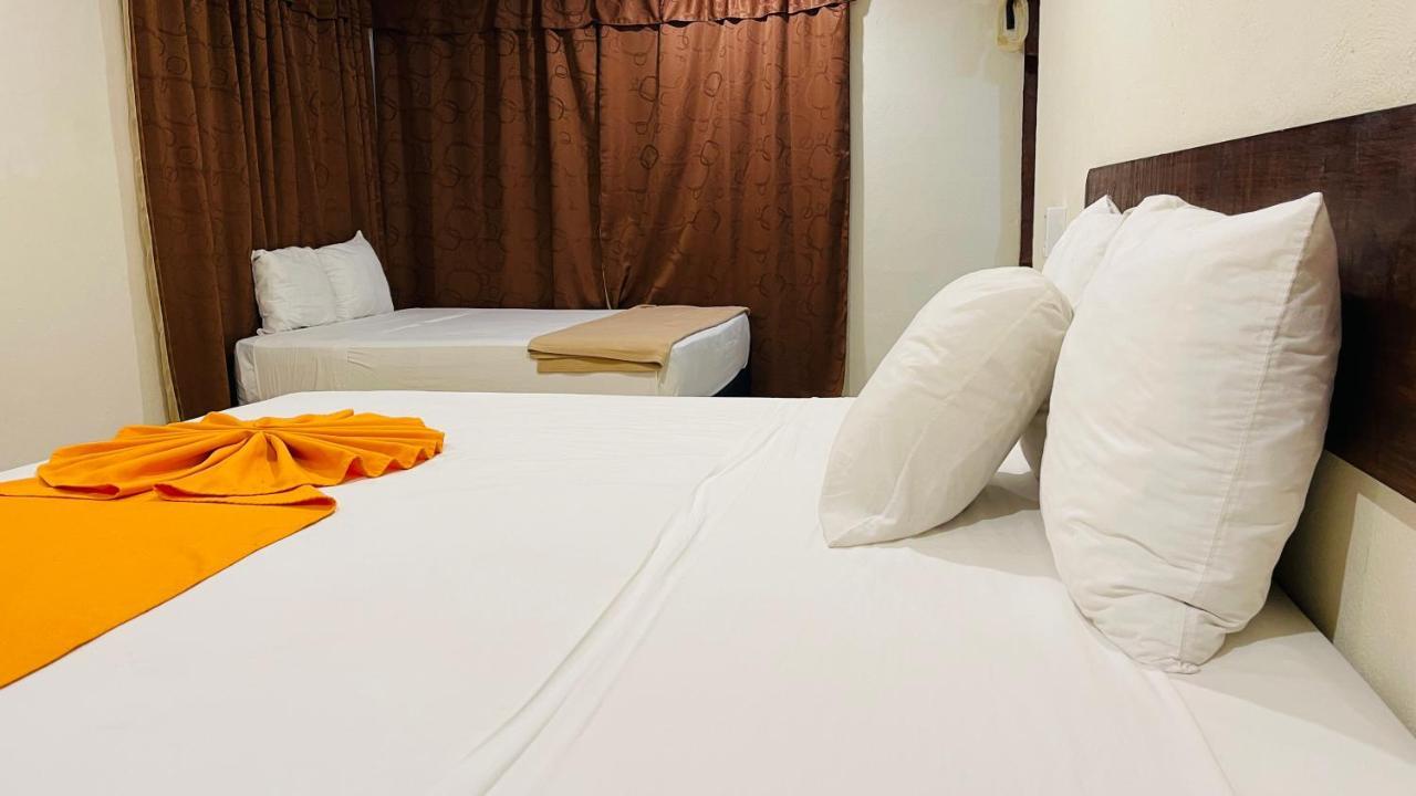 Hotel B&B - 5Th Avenue Playa del Carmen Zewnętrze zdjęcie A room at the hotel